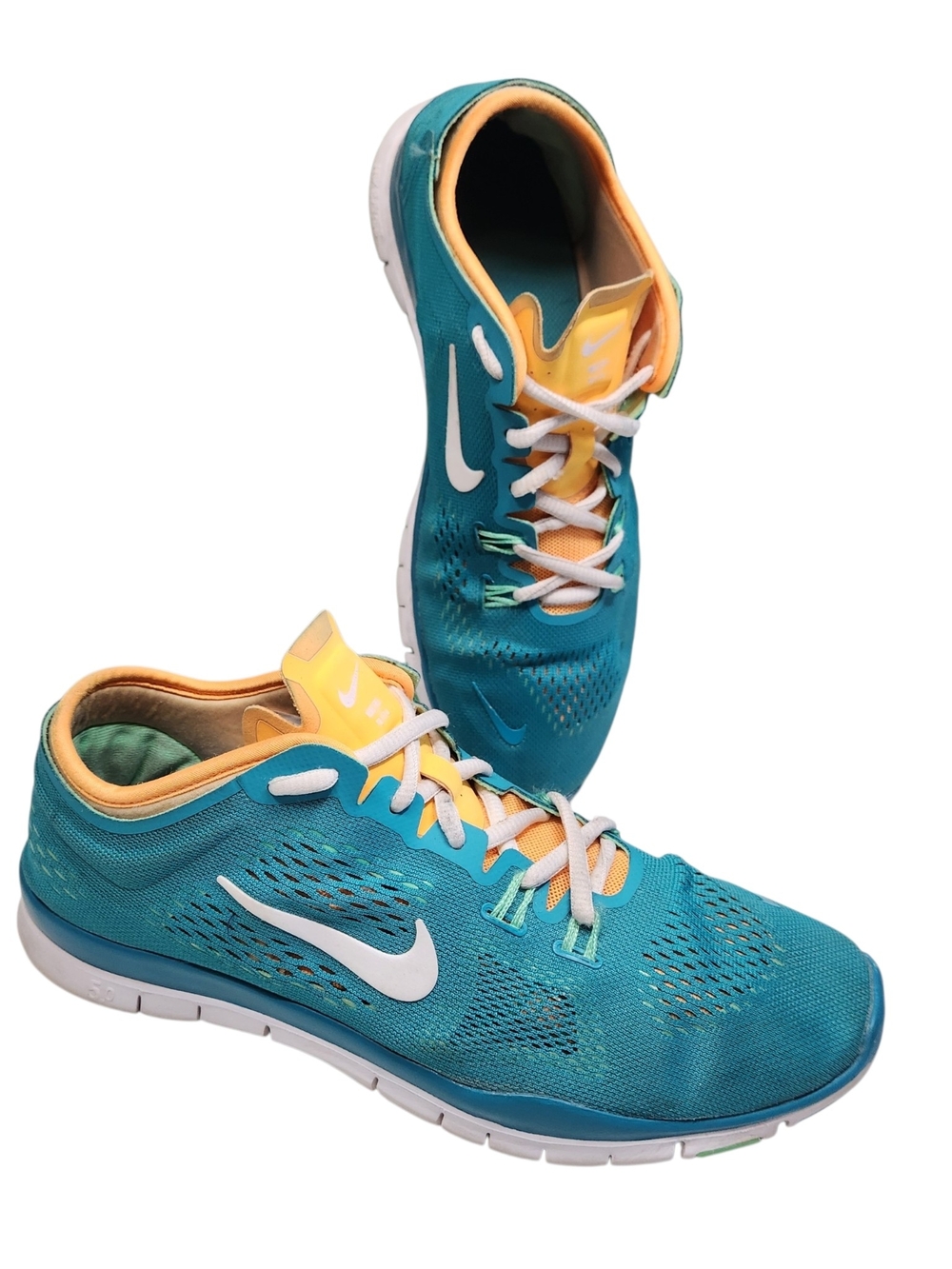 Nike Free TR Fit 4 5.0 Running Shoe Sneaker Orange Teal Lace Up Women's Size 8.5